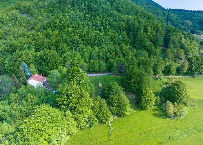 Mountain House Emerald Dream Hébergement de vacances Vela Ucka