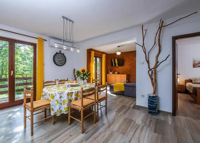 Mountain House Emerald Dream