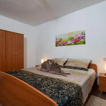 Mountain House Emerald Dream *