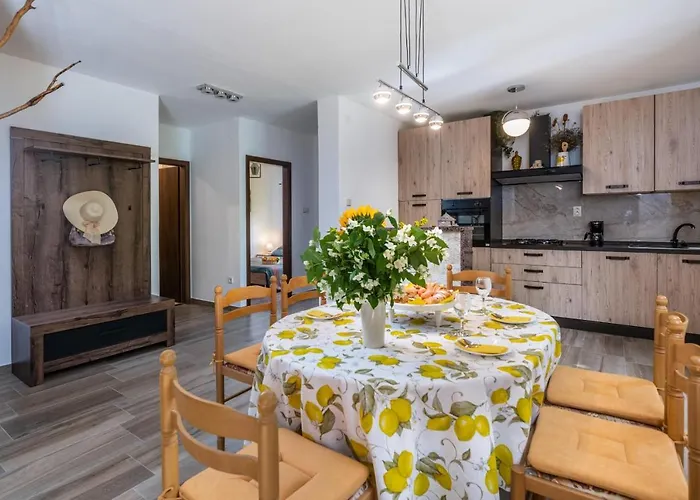 Mountain House Emerald Dream