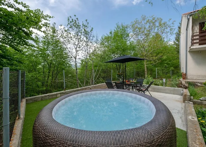 Nyaraló Mountain House Emerald Dream Vela Učka